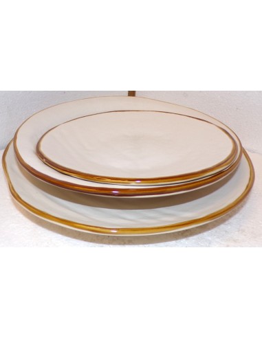 Posto Tavola del servizio piatti in ceramica...