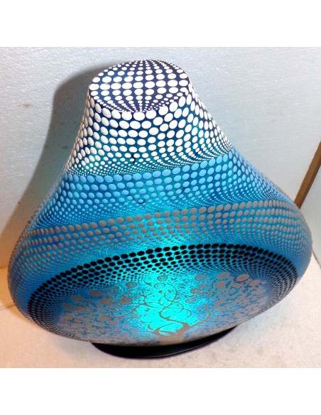 Lampada da tavolo in resina a bottiglia Albero della vita blu dipinta tecnica maori spirale cm35x15x45