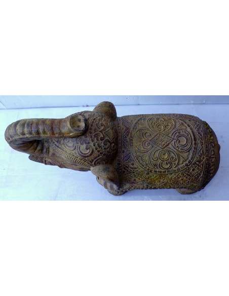 Statua in conglomerato di pietra di Elefante sacro Induista cm 40x15x32h Budda