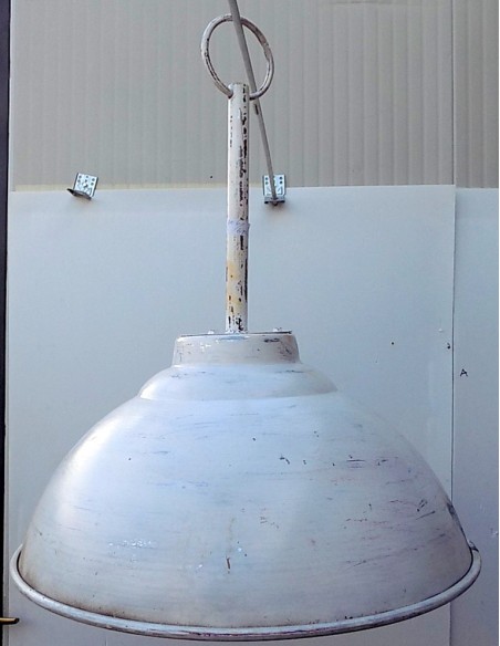 Lampadario in alluminio industrial nero 53x68 rosso nero bianco