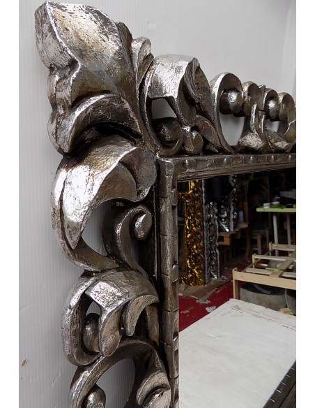 Specchio barocco in legno intarsiato cm 120x90 argento anticato mpd. Tommy Tample