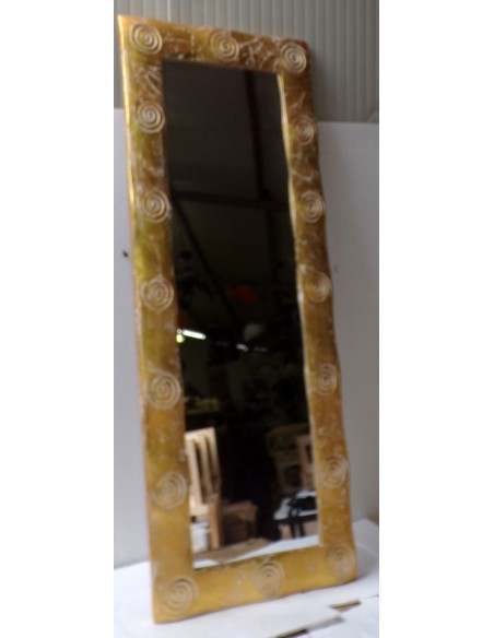 Specchio in legno intarsiato con spirali cm 138x53 oro e bianco da parete