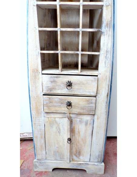 Libreria a forma di barca con ante, cassetti e porta bottiglie e bicchieri cm 205 h in albesia color bianco decapato