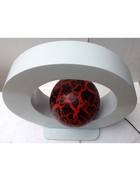 Lampada da tavolo bianca in MDF e sfera in resina nera e rossa cm 40x46x42h ciamabella