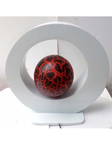 Lampada da tavolo bianca in MDF e sfera in resina nera e rossa cm 40x46x42h ciamabella