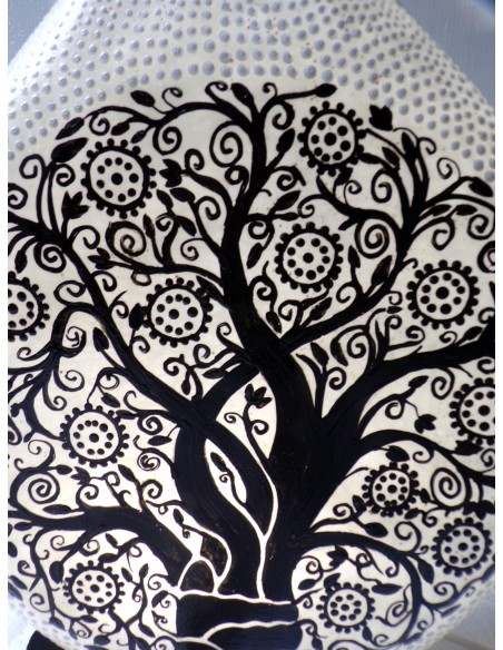 Lampada da tavolo in resina a bottiglia Albero della vita bianca nero dipinta tecnica maori spirale cm 36x12x52