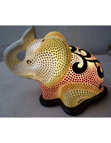 Lampada abatjour elefante cm 35 in resina dipinta tribale con tecnica aborigena maori idea regalo