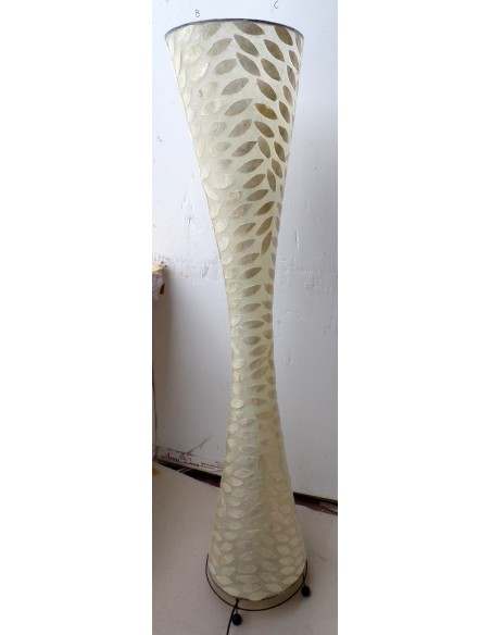 Piantana in resina e conchigila madreperla applicata cm 150h lampada bianca cono fiori