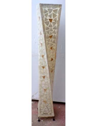 Piantana in resina e conchigila madreperla...