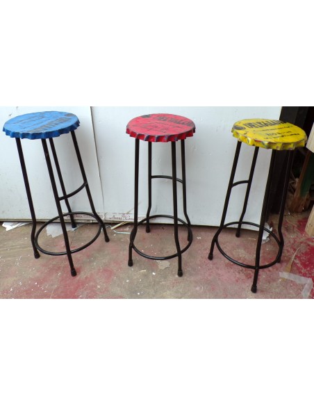 Sgabello Bar con seduta a tappo bottiglia giallo nero rosso grigio industrial