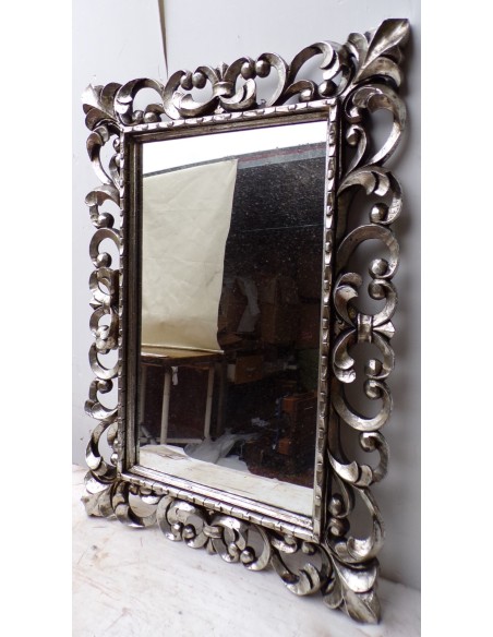 Specchio barocco in legno intarsiato cm 100x70 argento antico mod. tommy