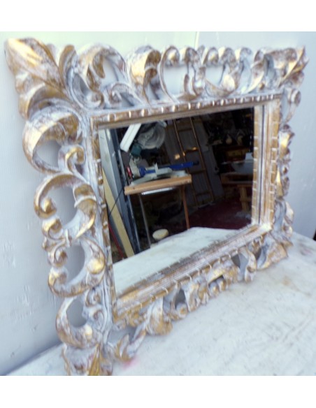 Specchio barocco in legno intarsiato cm 80x60 oro e bianco mod. tommy