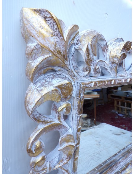 Specchio barocco in legno intarsiato cm 80x60 oro e bianco mod. tommy