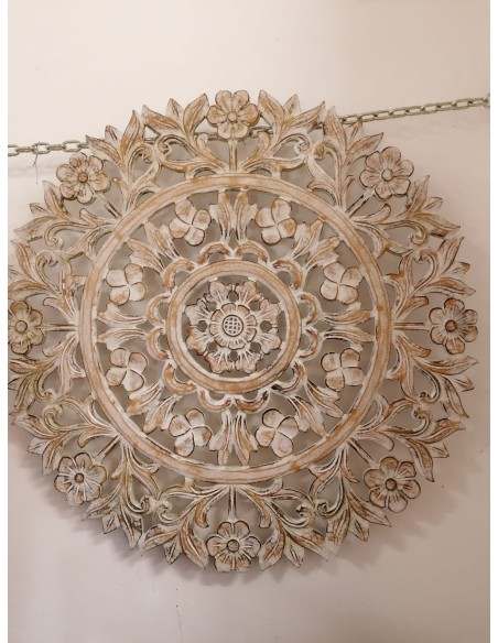 Pannello floreale in legno mdf traforato a mano cm 60x60 bianco decapato quadro dipinto silver