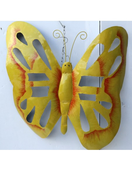 Farfalla decorativa in metallo dipinto sfruttabile come applique gialla cm 50