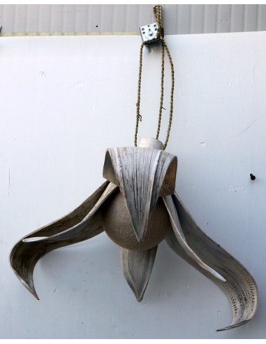 Lampadario in Cocco bianco decapato con palla...