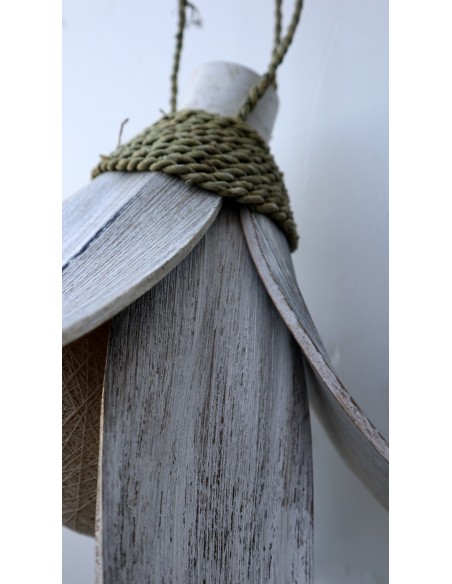 Lampadario in Cocco bianco decapato con palla di cotone bianca cm 60 etnico banano