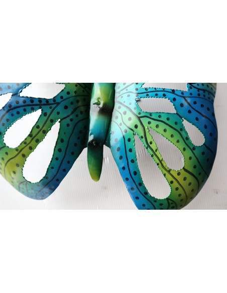 Farfalla decorativa in metallo dipinto sfruttabile come applique blu verde cm 30