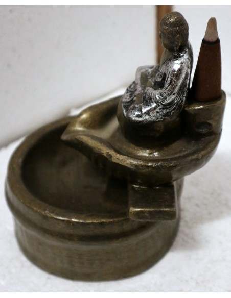 Fontana di fumo in resina con Buddha cm 14x12x14h oro e argento Ayurvedic