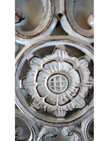 Pannello in legno mdf a forma di cuore bianco decapato san Valentino