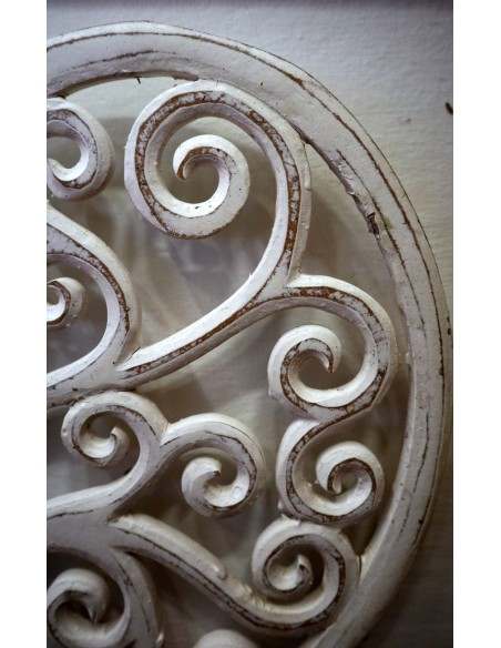 Pannello in legno mdf a forma di cuore bianco decapato san Valentino