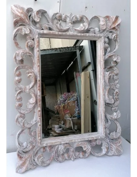 Specchio barocco in legno intarsiato cm 80x60 bianco decapato mod. tommy