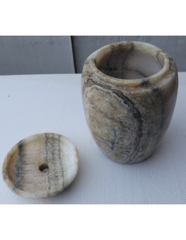 Porta scopino in onice disponibile nei colori...