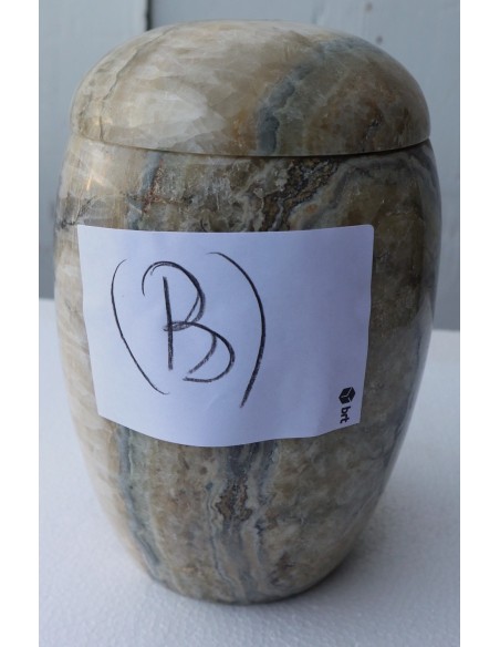 Porta scopino in onice disponibile nei colori chiaro e marrone cm 25hx13 N ° B