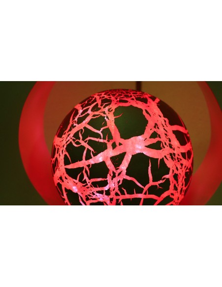 Lampada da tavolo bianca in MDF e sfera in resina grigia e rossa cm 40x46x42h cimabella