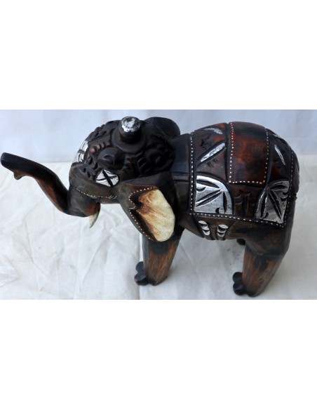 Elefante in legno creato e dipinto a mano sacro Induista cm 30x12x26h Budda