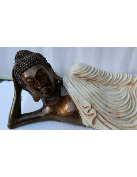 Buddha sdraiato in resina veste color bianca crema realizzato a mano cm 58x15x17h h