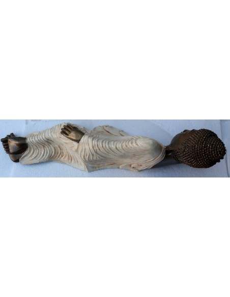 Buddha sdraiato in resina veste color bianca crema realizzato a mano cm 58x15x17h h