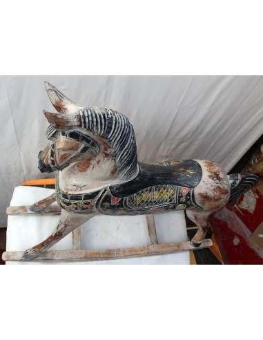 Cavallino a dondolo in legno cavallo creato...