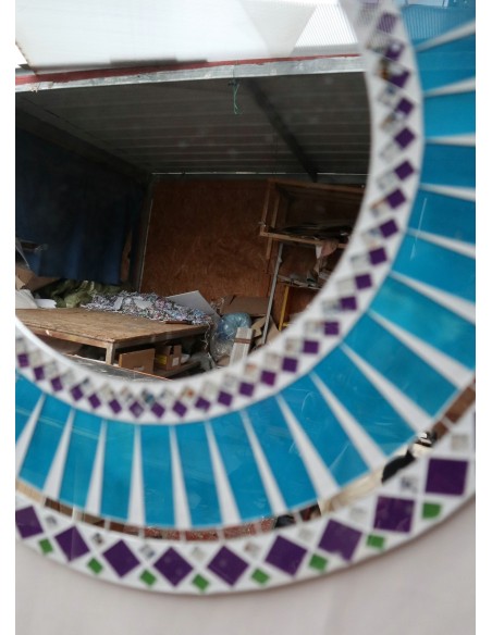 Specchio in legno e mosaico di vetro cm 50 celeste e bianco e viola