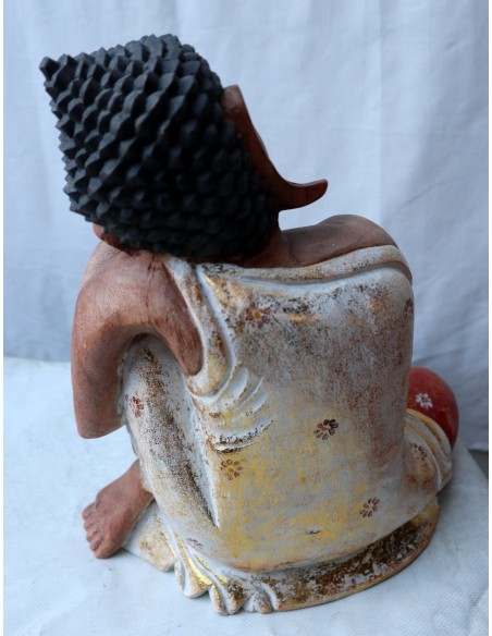 Buddha in legno di suar o noce indiano scultura veste colorata in relax