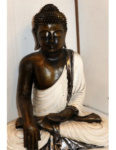 Buddha in resina color oro con veste bianca scultura... 2
