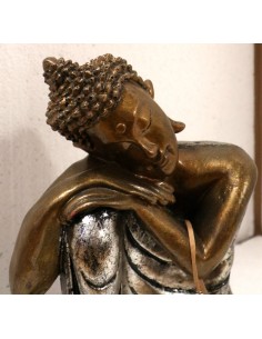 Buddha relax in resina veste color argento realizzato a... 2