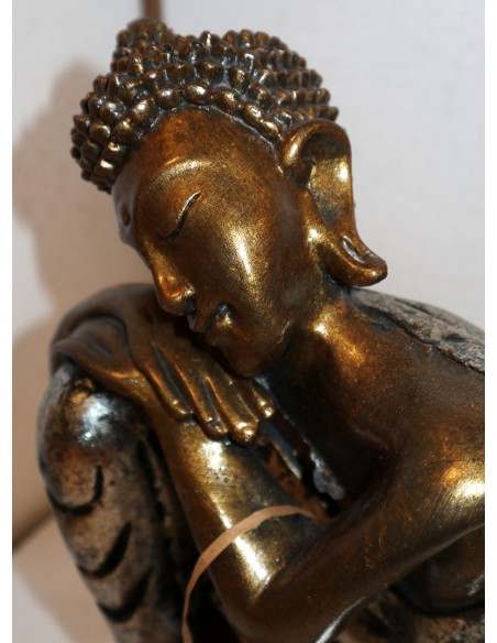 Buddha relax in resina veste color argento realizzato a mano cm 21x12x27 h sx
