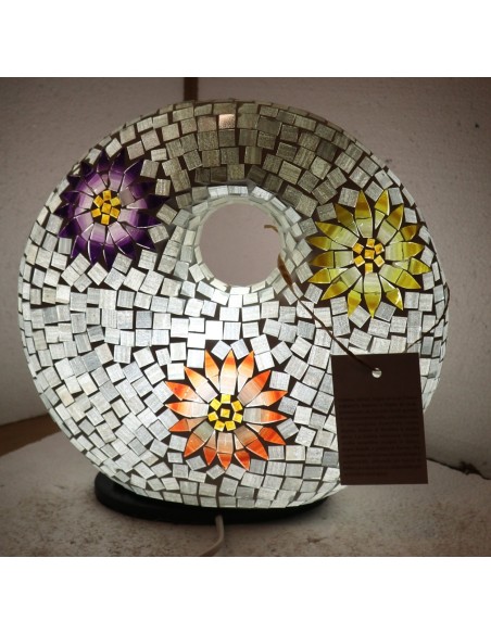 Lampada da tavolo sferica a ciambella in resina e mosaico con fiori colorati