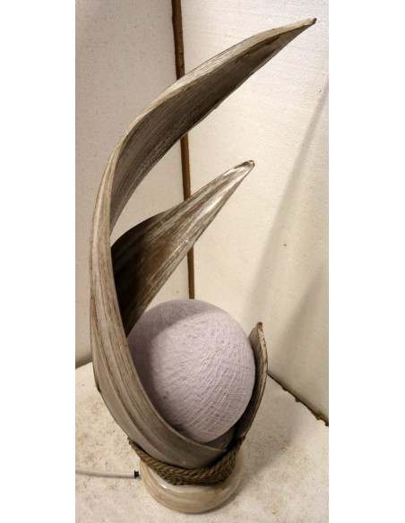 Lampada abatjour in foglie di cocco bianche decapate palla di cotone a sfera bianca cm 13x13x52h