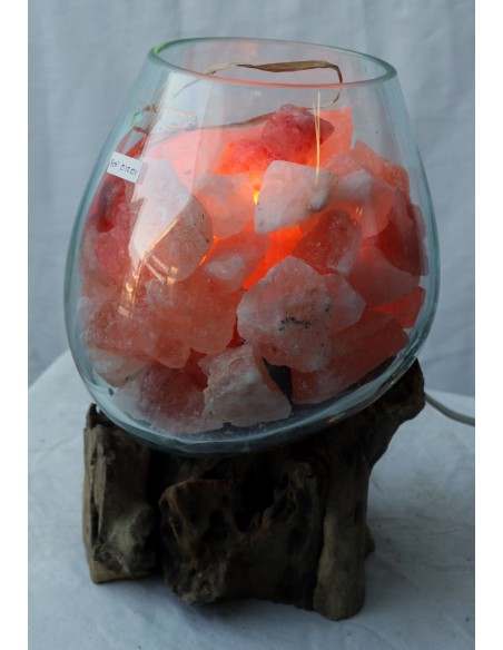 Lampada di sale irripetibile creata in vetro soffiato su legno lasciato naturale salgemma Himalaya cm 22x20x31 n12919