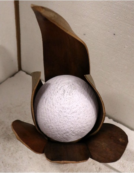 Lampada abatjour in foglie di cocco naturali palla di cotone a sfera bianca cm 24x20x50h loto