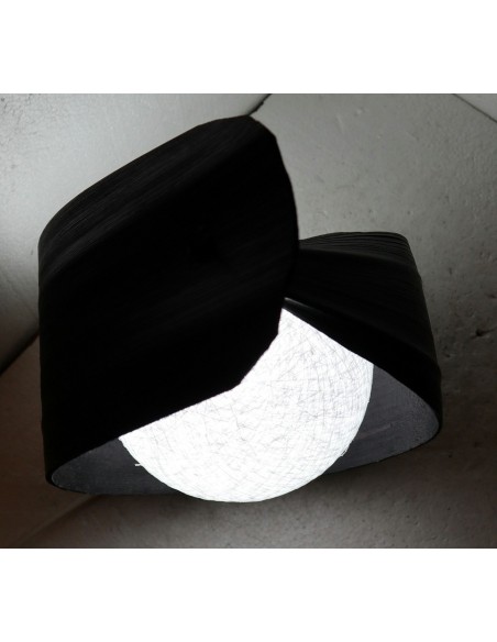 Lampada abatjour in foglia di cocco chiusa nera palla di cotone a sfera bianca cm 25x13x32h
