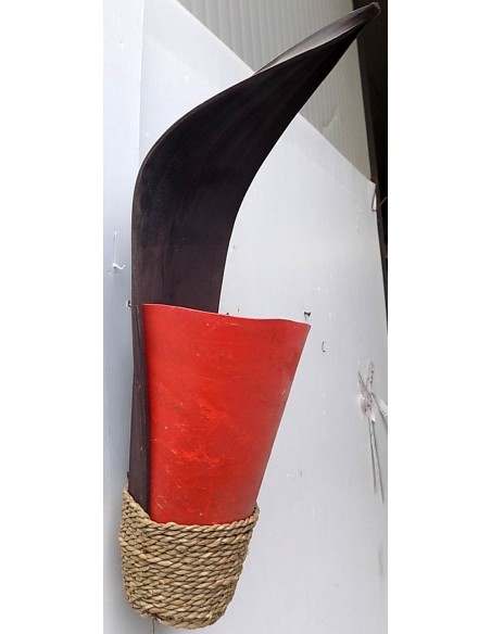 Applique in cocco resina color arancio nero cm 48hx14x10 etnico luce da muro