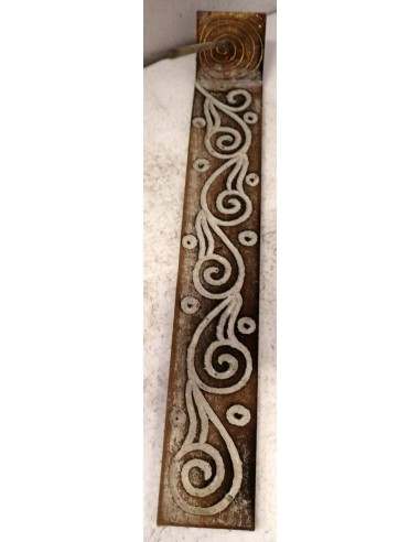 Brucia porta incensi in legno intarsiato...