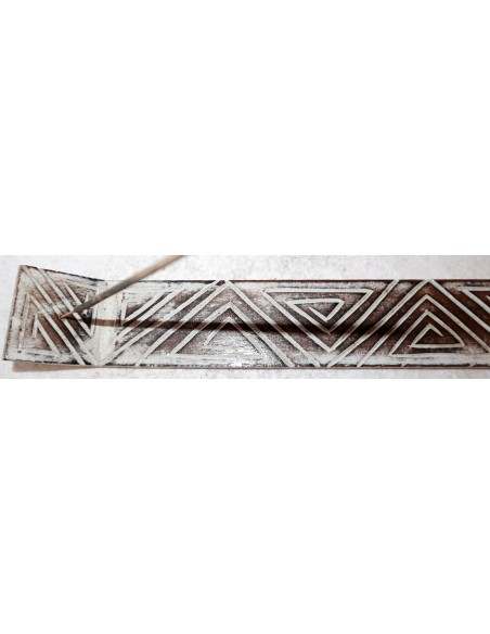 Brucia porta incensi in legno intarsiato triangolo a spirali cm 33x5 scatola di incensi in omaggio