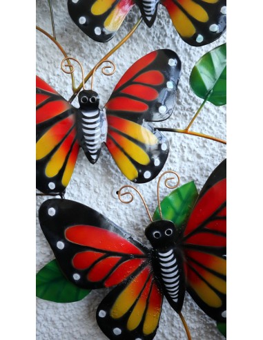 Pannello con farfalle in metallo creato e...
