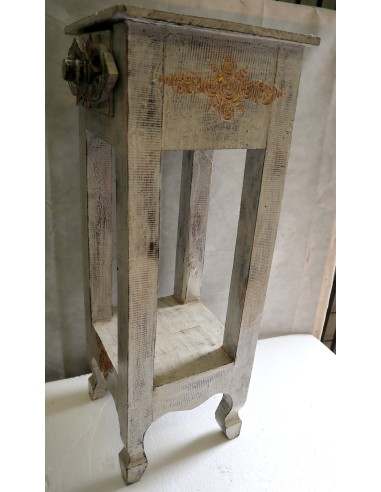 Alzata comodino in legno color bianco decapato...