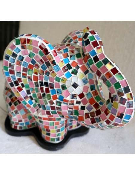 Lampada abatjour Elefante cm 35x19x20h in resina e mosaico multicolor a quadretti di vetro da tavolo