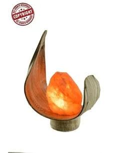 Lampada di sale creata in con foglia di cocco piegata... 2